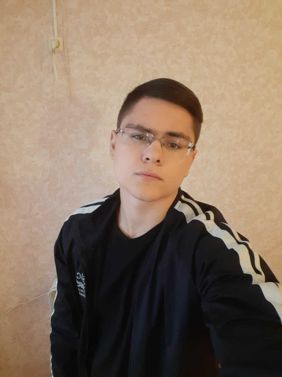 Данилов Алексей, 19 лет